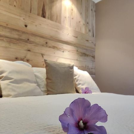 Appartamento Au Fond Du Bourg Aosta Esterno foto